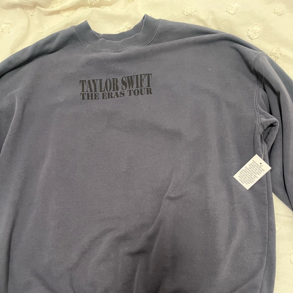 Taylor swift brand new blue crewneck